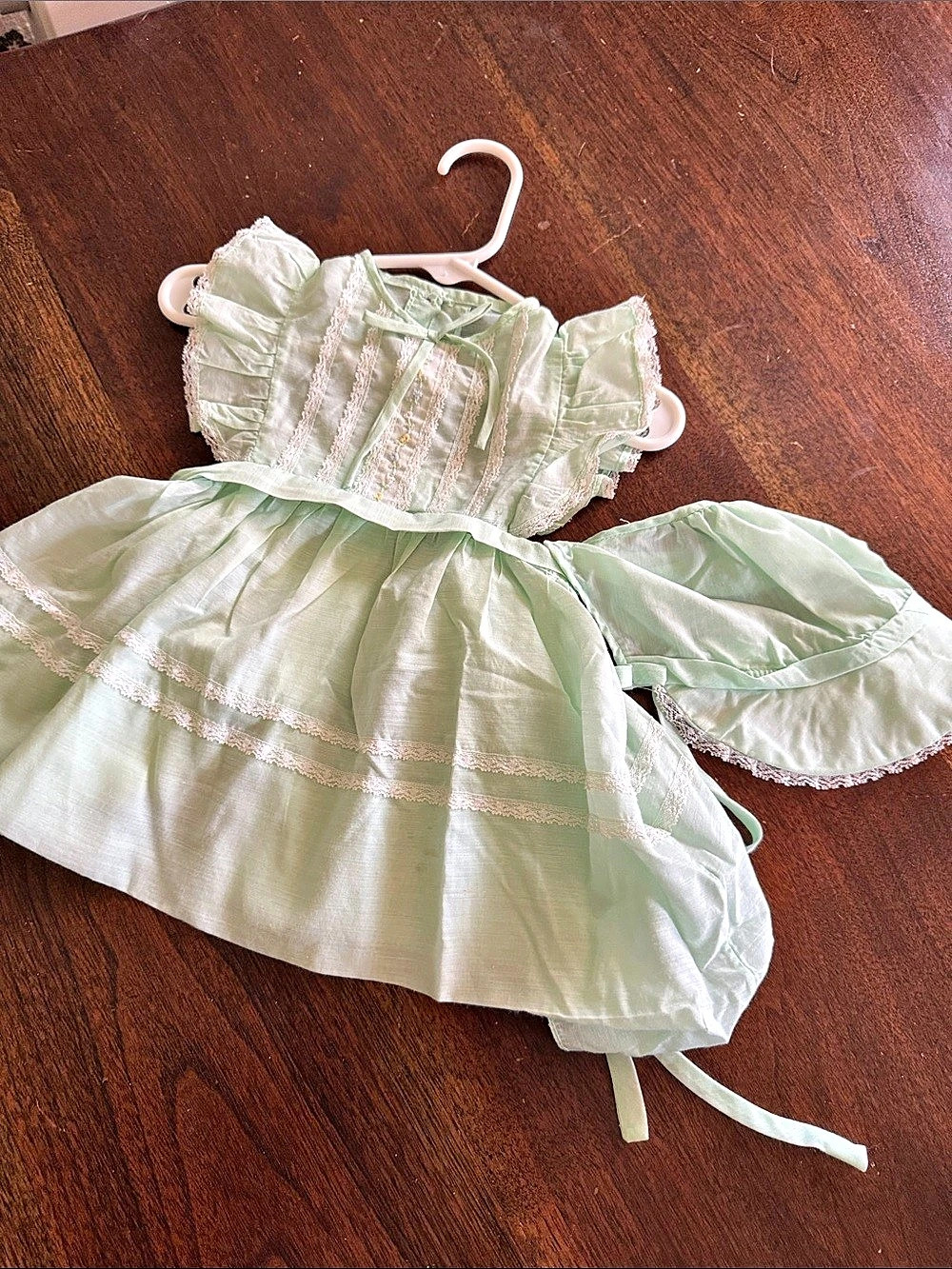 Vintage baby Green Dress with Matching Bonnet